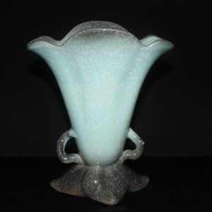 Hull Pottery Woodland Vase W16 | Vintage Hull Vase